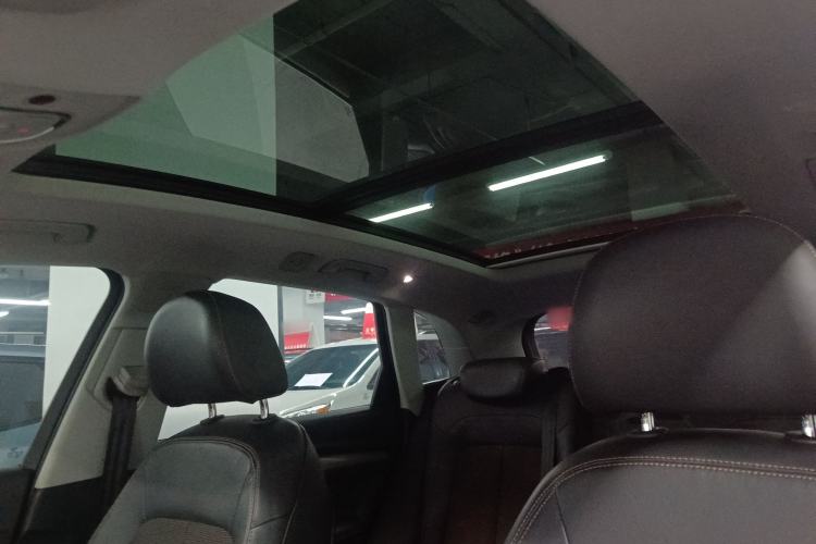 Used Audi Q5L 2018 45 TFSI Prestige Fashion Edition China V Emission Standard Headliner