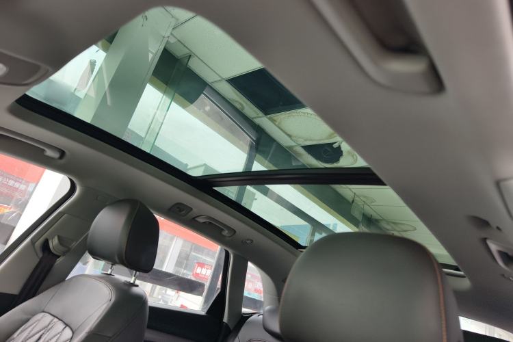 Used Audi Q5L 2018 45 TFSI Prestige Fashion Edition China V Emission Standard Headliner