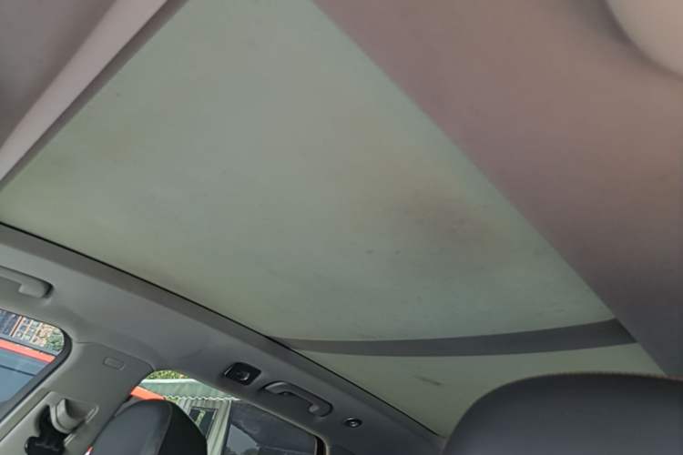 Used Audi Q5L 2018 45 TFSI Prestige Fashion Edition China V Emission Standard Headliner
