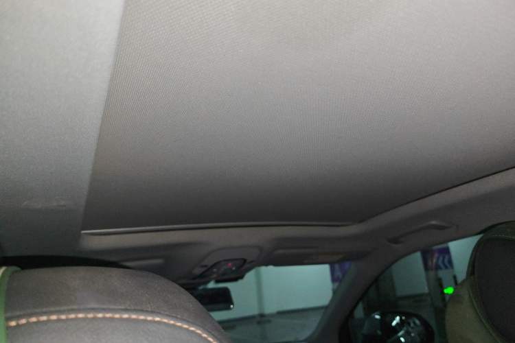 Used Audi Q5L 2018 40 TFSI Prestige Fashion Edition China VI Headliner