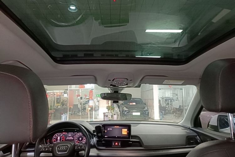 Used Audi Q5L 2018 40 TFSI Prestige Fashion Edition China V Headliner