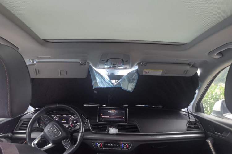 Used Audi Q5L 2018 45 TFSI Prestige Fashion Edition China V Emission Standard Headliner