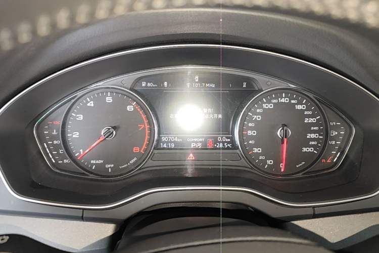 Used Audi Q5L 2018 40 TFSI Prestige Edition China VI Emission Standard Instrument Cluster