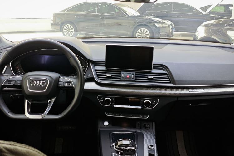 Used Audi Q5L 2018 45 TFSI Prestige Sport China V Interior 1