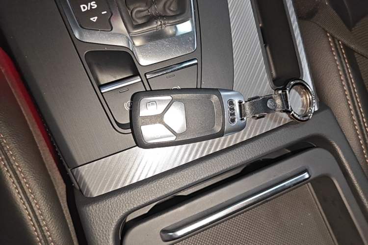 Used Audi Q5L 2018 45 TFSI Prestige Fashion Edition China VI Emission Standard Interior 1