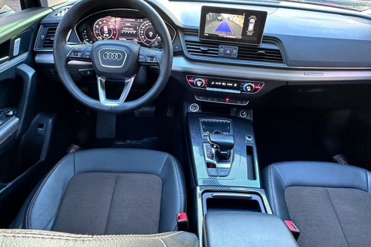 Used Audi Q5L 2018 40 TFSI Prestige Fashion Edition China VI Interior 2