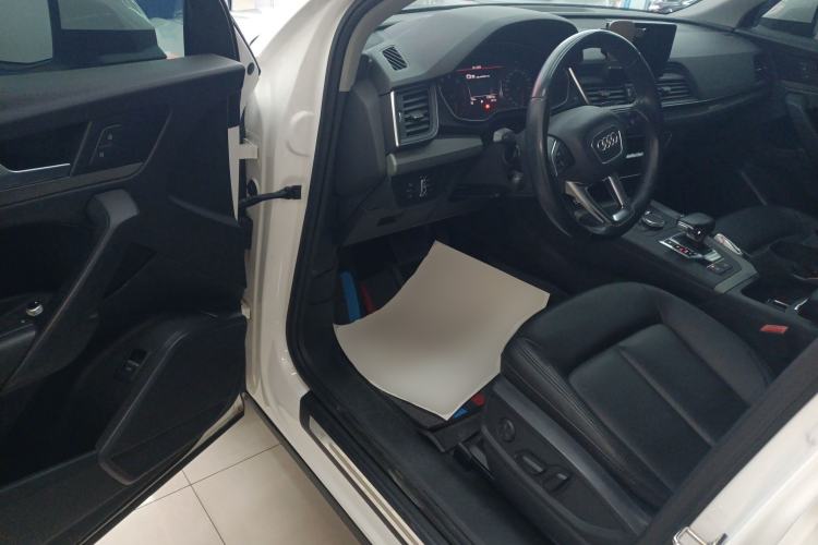 Used Audi Q5L 2018 40 TFSI Prestige Edition China V Interior 3