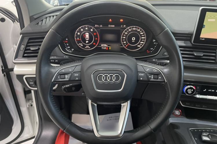 Used Audi Q5L 2018 40 TFSI Prestige Fashion Edition China V Interior 3