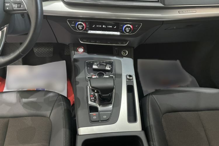 Used Audi Q5L 2018 40 TFSI Prestige Fashion Edition China V Interior 5