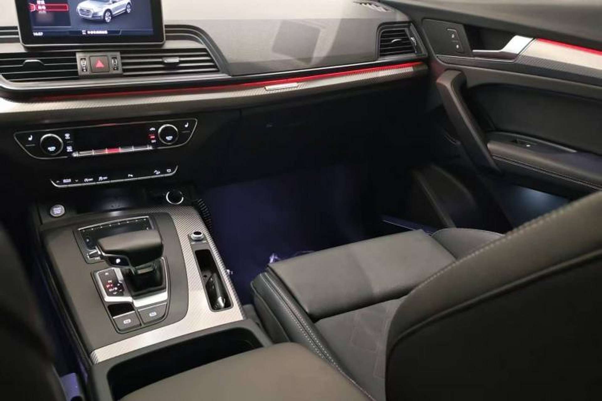 Used Audi Q5L 2018 45 TFSI Prestige Sporty Edition China VI Interior 5