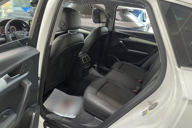 Used Audi Q5L 2018 40 TFSI Prestige Fashion Edition China V Interior 7