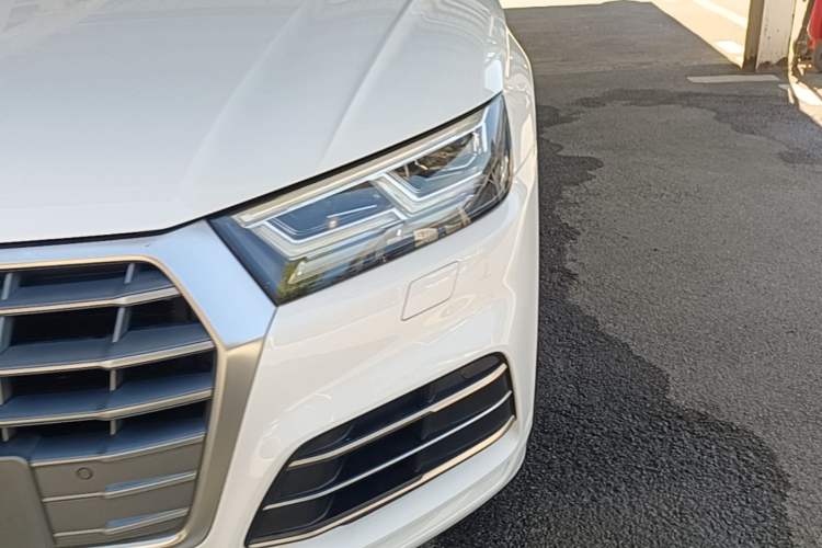 Used Audi Q5L 2018 45 TFSI Prestige Fashion Edition China V Emission Standard Left Front Headlight