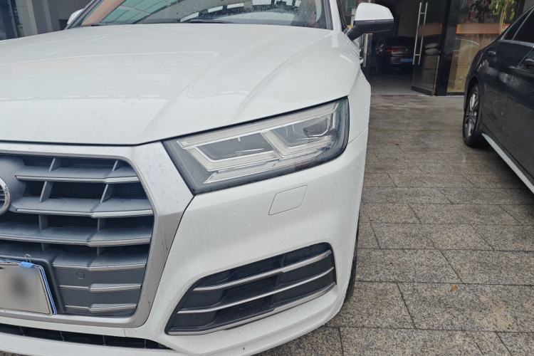 Used Audi Q5L 2018 40 TFSI Prestige Fashion Edition China V Left Front Headlight