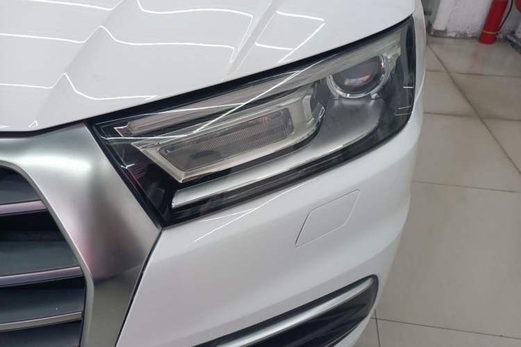 Used Audi Q5L 2018 40 TFSI Prestige Edition China V Left Front Headlight