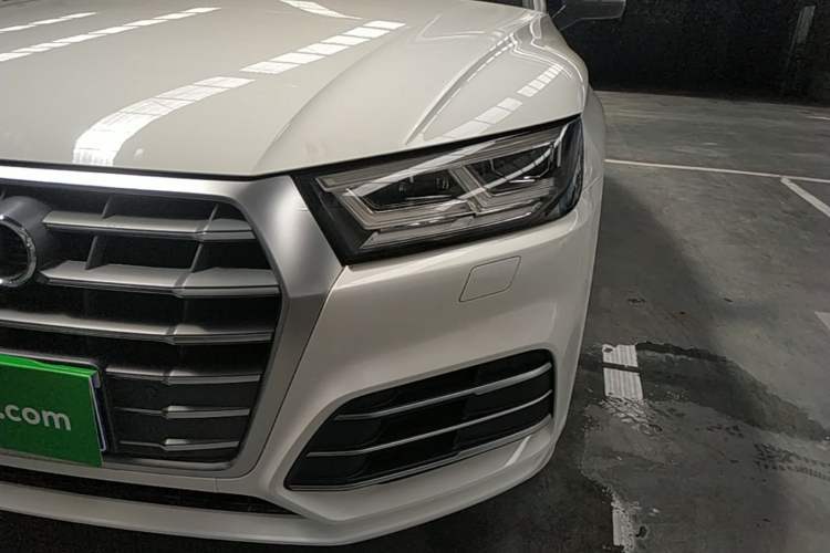 Used Audi Q5L 2018 45 TFSI Prestige Sporty Edition China VI Left Front Headlight
