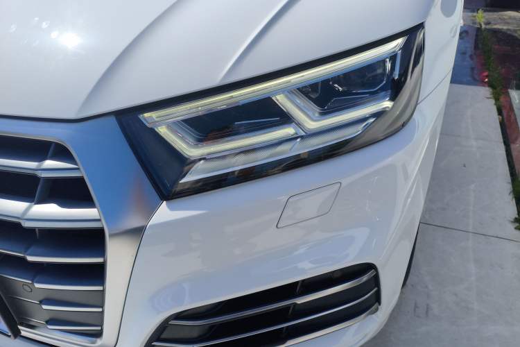 Used Audi Q5L 2018 45 TFSI Prestige Sport China V Left Front Headlight