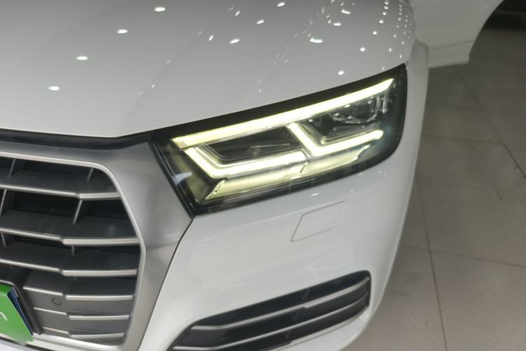 Used Audi Q5L 2018 40 TFSI Prestige Fashion Edition China V Left Front Headlight