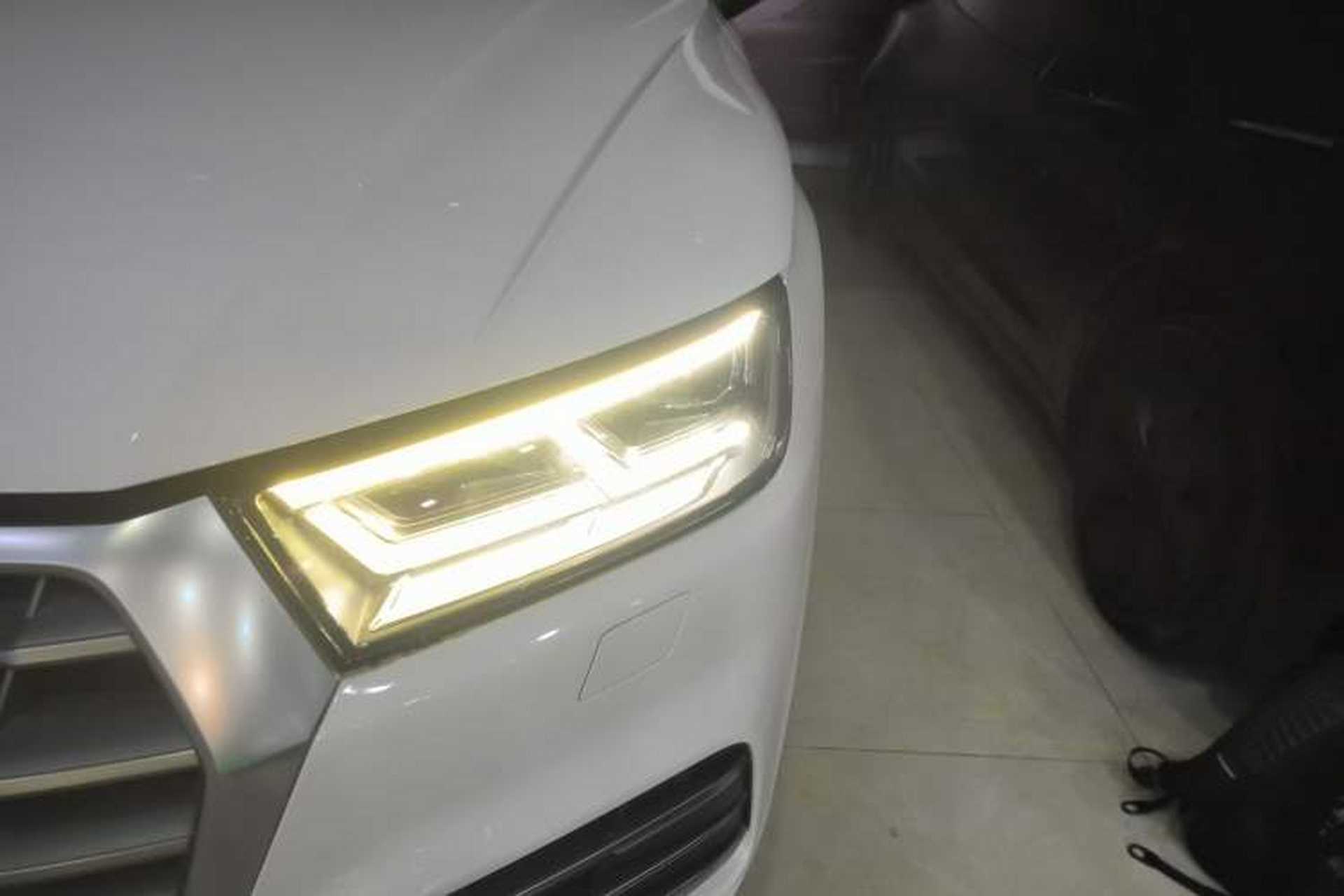 Used Audi Q5L 2018 40 TFSI Prestige Fashion Edition China VI Left Front Headlight