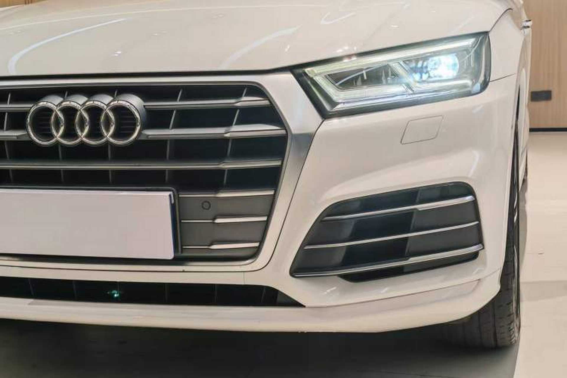 Used Audi Q5L 2018 45 TFSI Prestige Sporty Edition China VI Left Front Headlight