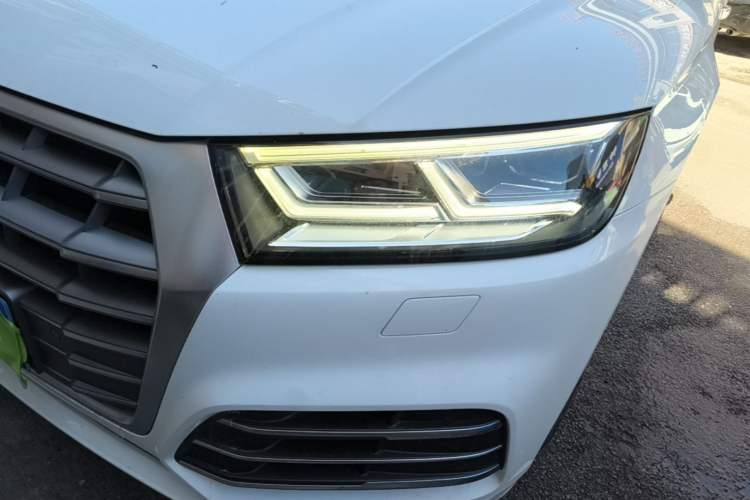 Used Audi Q5L 2018 40 TFSI Prestige Fashion Edition China V Left Front Headlight