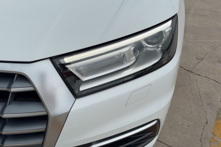 Used Audi Q5L 2018 40 TFSI Prestige Edition China V Left Front Headlight
