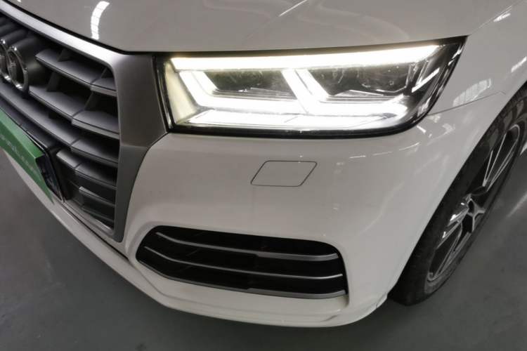 Used Audi Q5L 2018 40 TFSI Prestige Fashion Edition China V Left Front Headlight