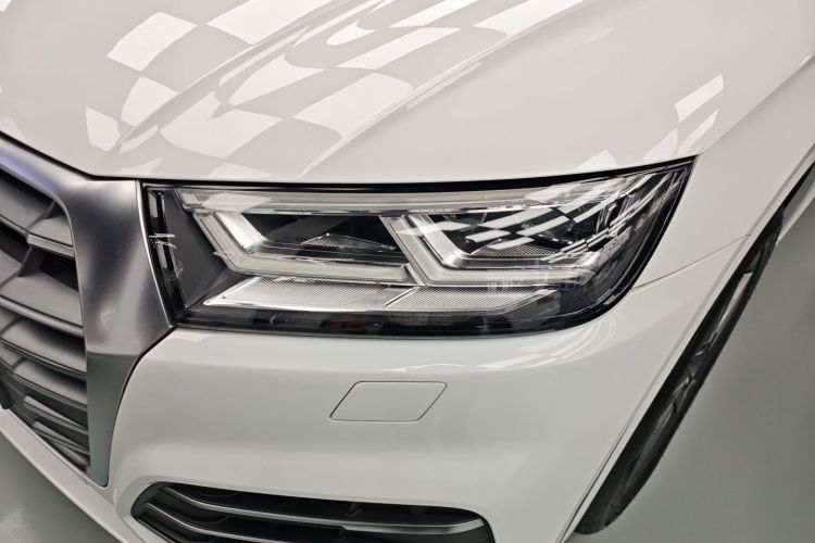 Used Audi Q5L 2018 40 TFSI Prestige Fashion Edition China VI Left Front Headlight