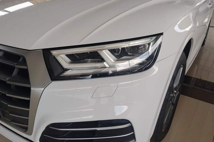 Used Audi Q5L 2018 40 TFSI Prestige Fashion Edition China V Left Front Headlight