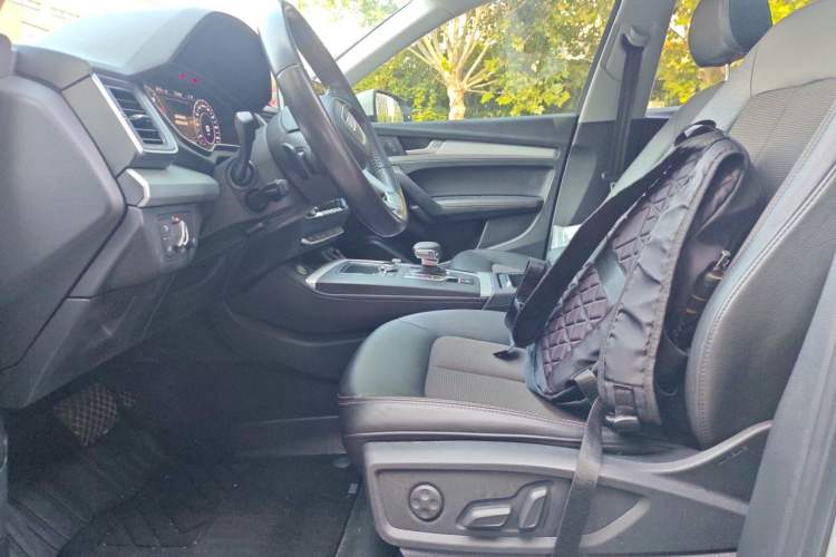 Used Audi Q5L 2018 40 TFSI Prestige Fashion Edition China V Left Front Seat