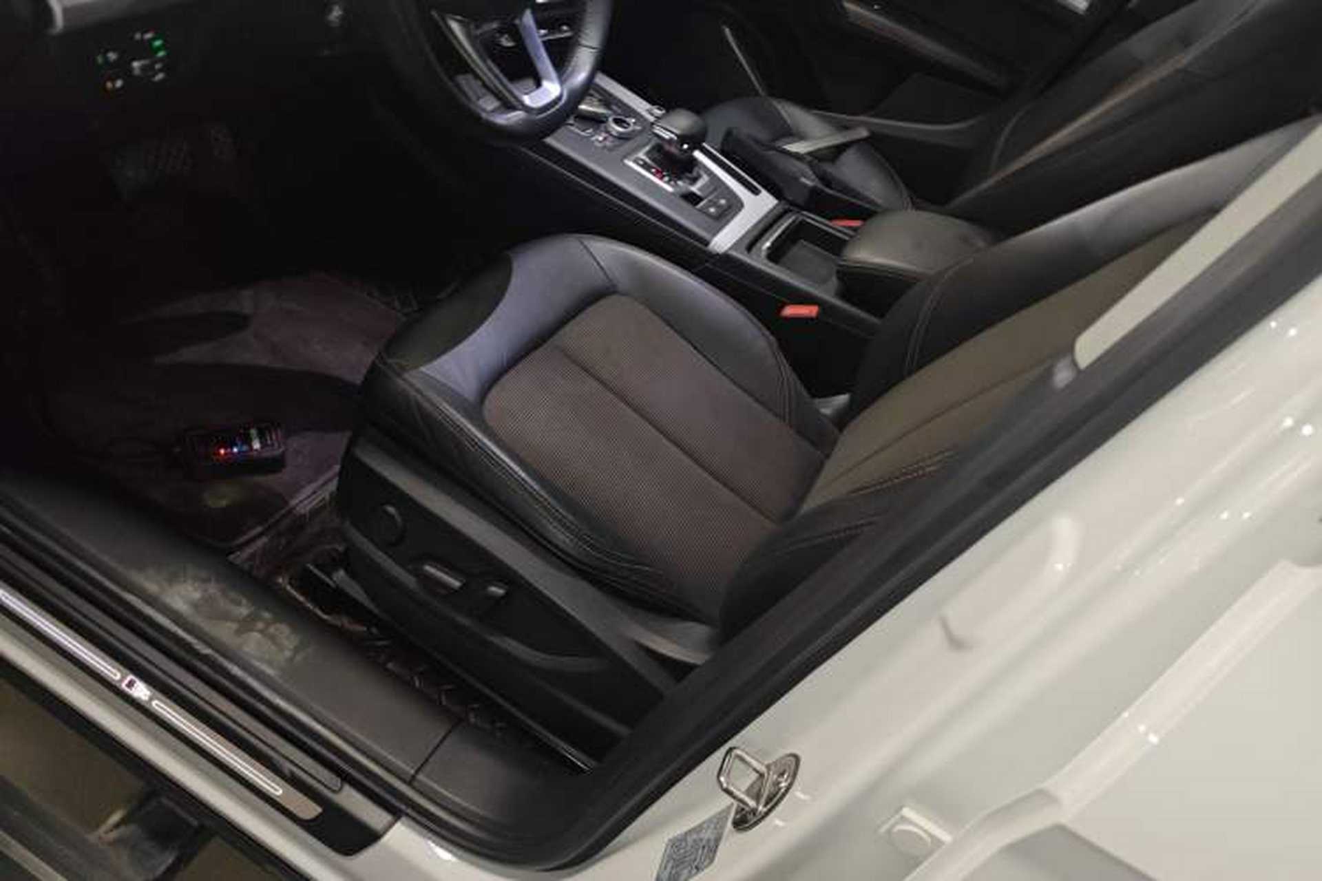 Used Audi Q5L 2018 40 TFSI Prestige Fashion Edition China VI Left Front Seat