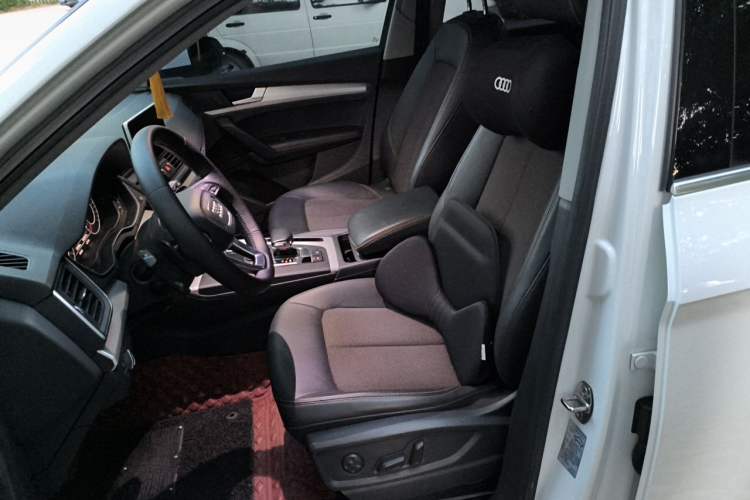 Used Audi Q5L 2018 40 TFSI Prestige Fashion Edition China V Left Front Seat