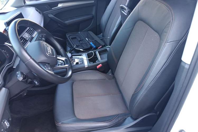 Used Audi Q5L 2018 45 TFSI Prestige Fashion Edition China V Emission Standard Left Front Seat