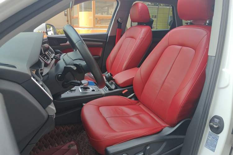 Used Audi Q5L 2018 40 TFSI Prestige Edition China V Left Front Seat