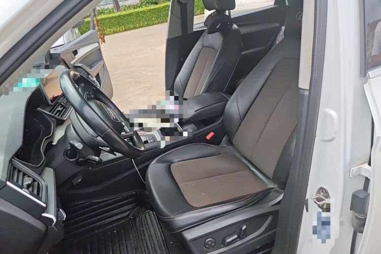 Used Audi Q5L 2018 40 TFSI Prestige Fashion Edition China VI Left Front Seat