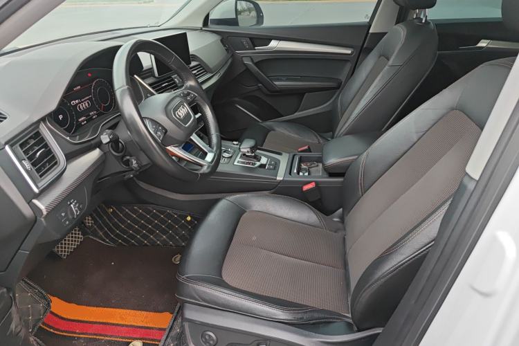 Used Audi Q5L 2018 45 TFSI Prestige Fashion Edition China V Emission Standard Left Front Seat