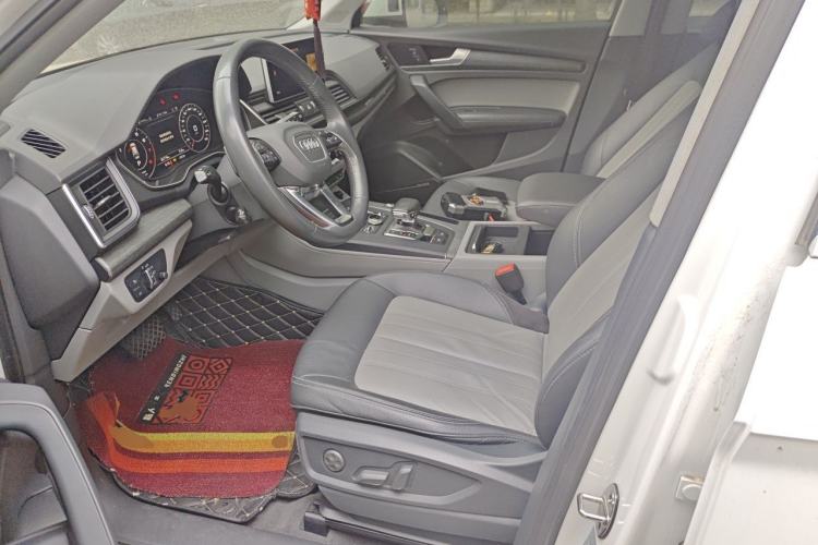 Used Audi Q5L 2018 45 TFSI Prestige Elegant Version China V Left Front Seat