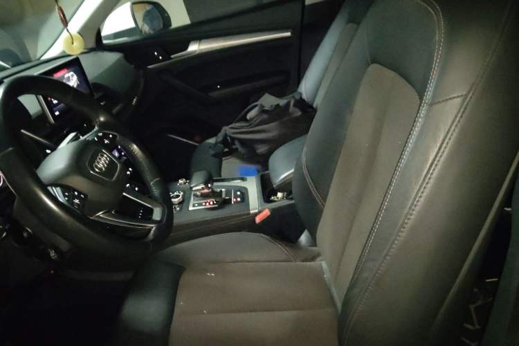 Used Audi Q5L 2018 45 TFSI Prestige Fashion Edition China VI Emission Standard Left Front Seat