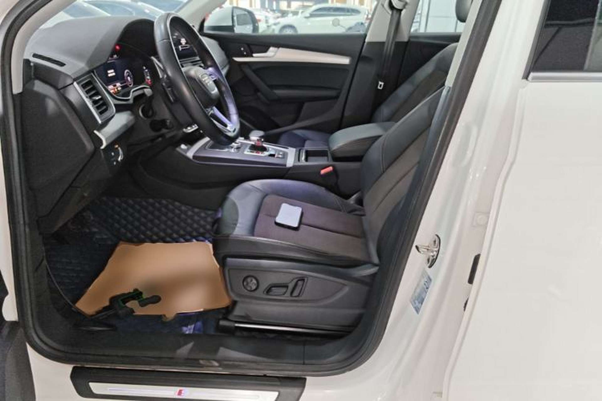 Used Audi Q5L 2018 40 TFSI Prestige Fashion Edition China V Left Front Seat