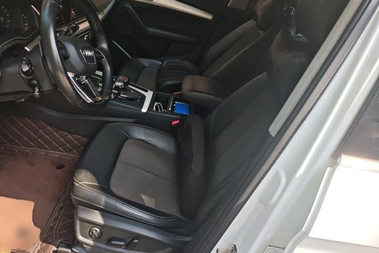 Used Audi Q5L 2018 40 TFSI Prestige Fashion Edition China V Left Front Seat