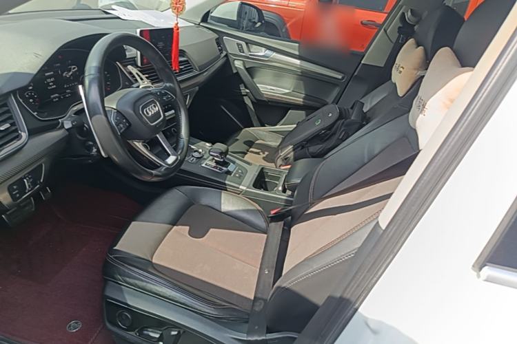 Used Audi Q5L 2018 45 TFSI Prestige Fashion Edition China V Emission Standard Left Front Seat