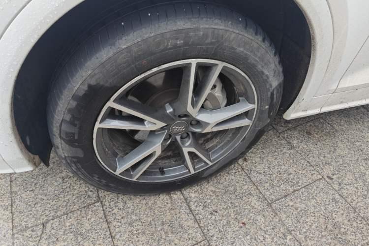 Used Audi Q5L 2018 40 TFSI Prestige Fashion Edition China V Left Front Wheel Hub