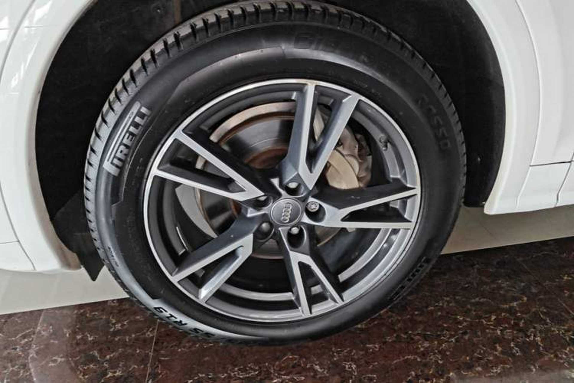 Used Audi Q5L 2018 40 TFSI Prestige Fashion Edition China V Left Front Wheel Hub