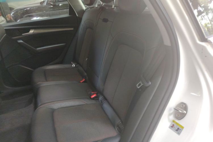 Used Audi Q5L 2018 45 TFSI Prestige Fashion Edition China V Emission Standard Left Rear Seat
