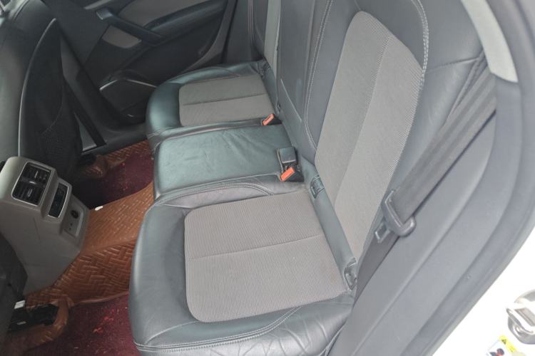 Used Audi Q5L 2018 40 TFSI Prestige Fashion Edition China V Left Rear Seat