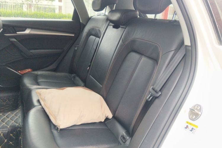 Used Audi Q5L 2018 45 TFSI Prestige Fashion Edition China V Emission Standard Left Rear Seat
