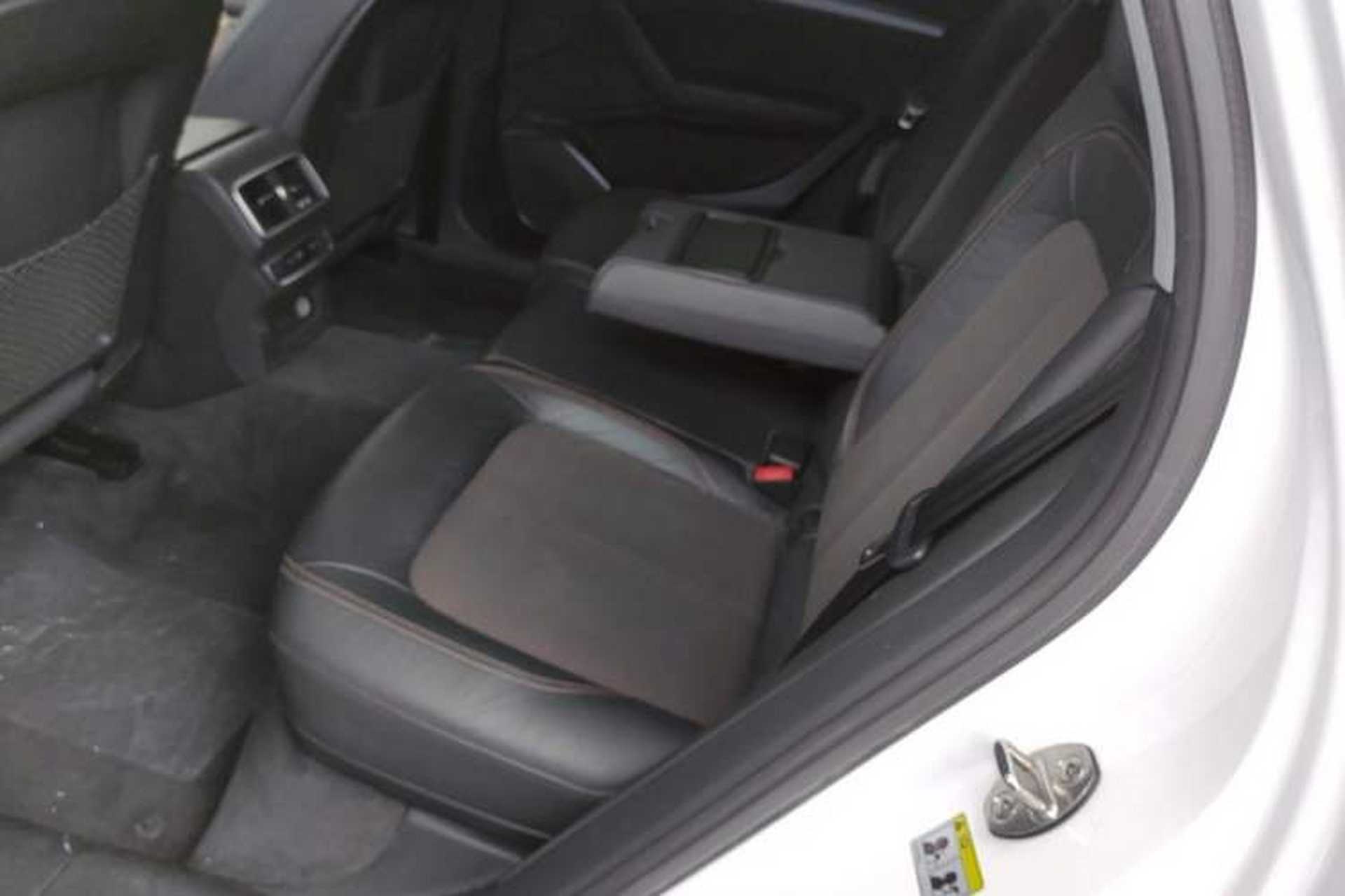 Used Audi Q5L 2018 45 TFSI Prestige Fashion Edition China V Emission Standard Left Rear Seat