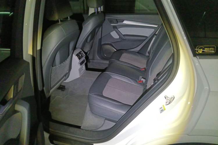Used Audi Q5L 2018 45 TFSI Prestige Fashion Edition China VI Emission Standard Left Rear Seat