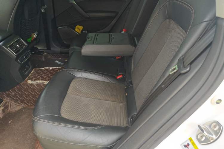 Used Audi Q5L 2018 45 TFSI Prestige Fashion Edition China V Emission Standard Left Rear Seat