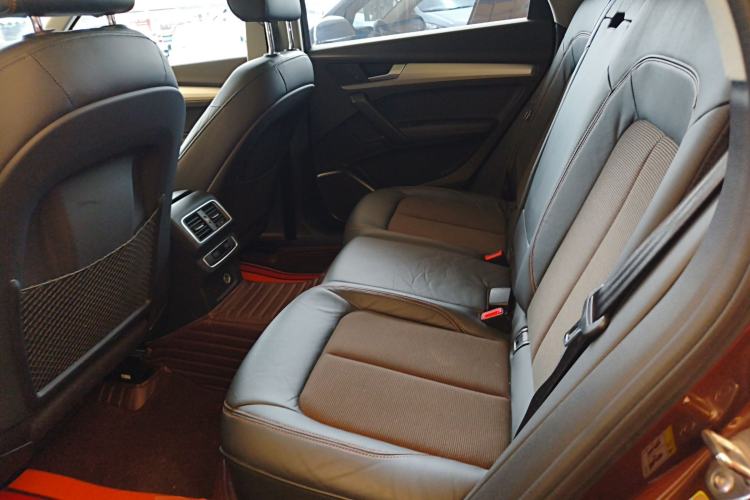 Used Audi Q5L 2018 40 TFSI Prestige Fashion Edition China V Left Rear Seat