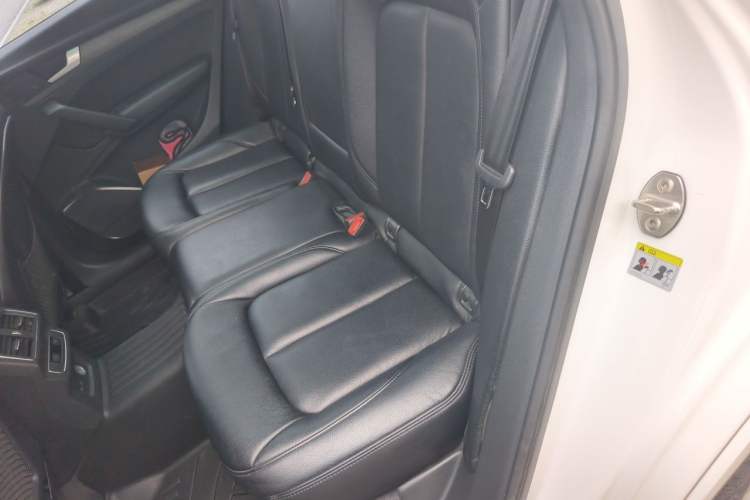 Used Audi Q5L 2018 40 TFSI Prestige Fashion Edition China V Left Rear Seat